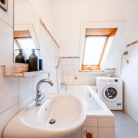 Exquis 2, 5 Bedroom Maisonette I Familien I Top-location I Netflix I Mercedes-benz شقة