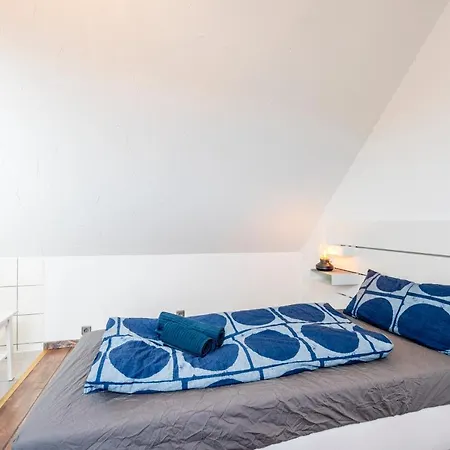 Exquis 2, 5 Bedroom Maisonette I Familien I Top-location I Netflix I Mercedes-benz شقة *
