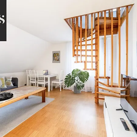 Exquis 2, 5 Bedroom Maisonette I Familien I Top-location I Netflix I Mercedes-benz